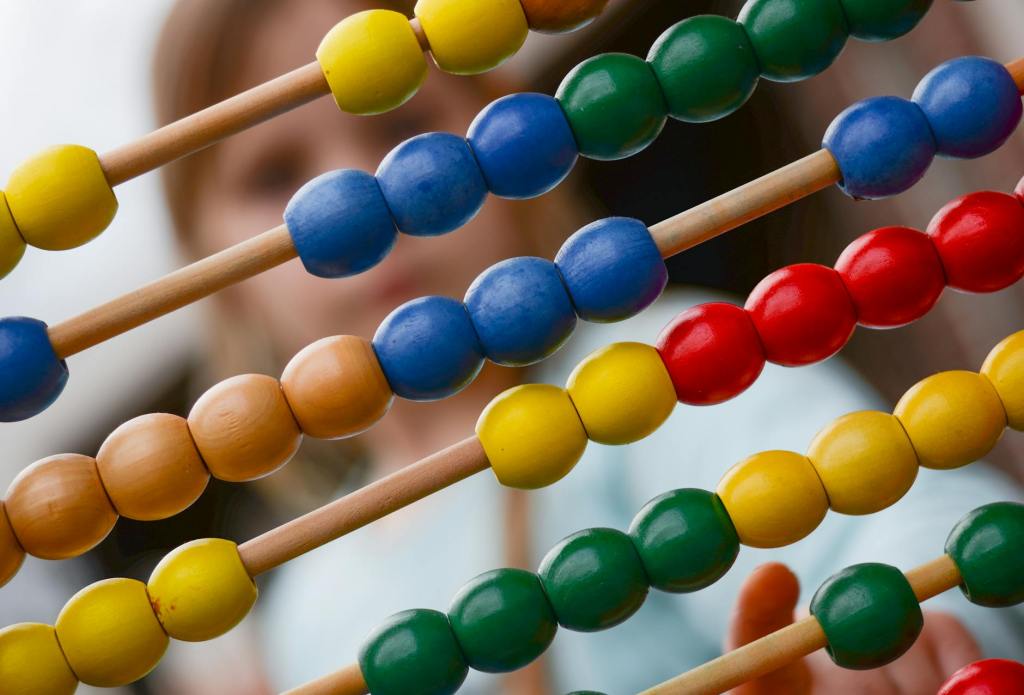 3 giochi da tavolo che faranno amare la matematica ai vostri bambini – ora con un bonus: il Domino che non ti aspetti